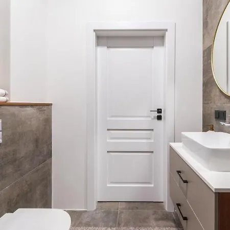 Ng Charm In Old Town W-terrace & Netflix Vilnius