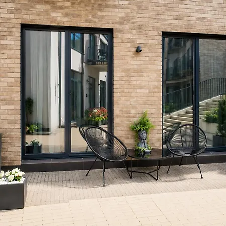 Appartement W-terrace & Garage Prk, Netflix, Ng Charm In Old Town *